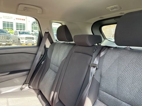 Used 2025 Nissan Rogue SV image 16