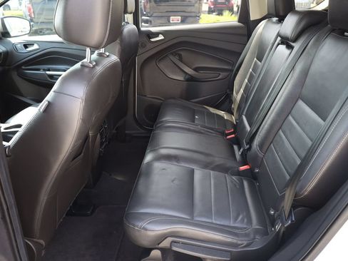 Used 2015 Ford Escape Titanium AWD/4WD image 17