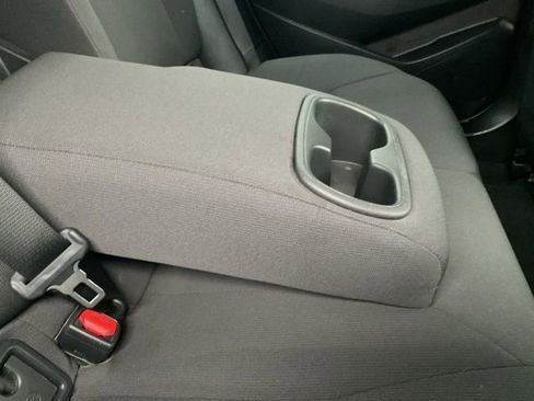 Used 2024 Toyota Corolla LE image 10