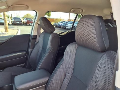 Used 2025 Subaru Outback Premium image 25