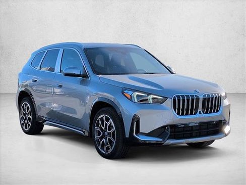 New 2026 BMW X1 xDrive28i w/ Technology Package AWD/4WD image 7