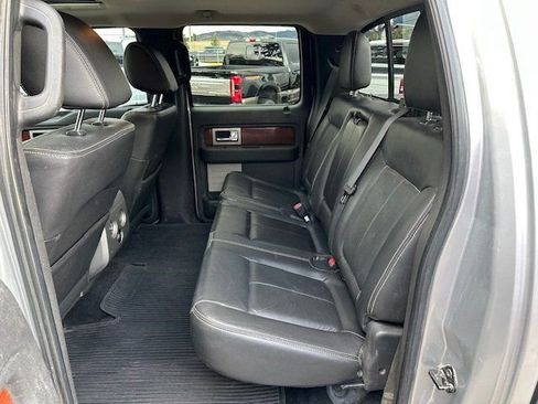 Used 2010 Ford F150 Lariat image 9