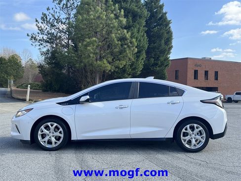 Used 2018 Chevrolet Volt Premier w/ Driver Confidence Package image 23