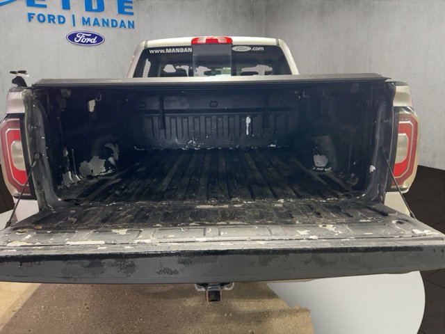 Used 2018 GMC Sierra 1500 SLT w/ SLT Preferred Package AWD/4WD image 21