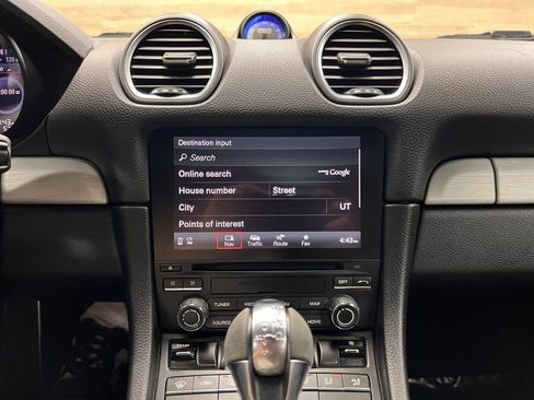 Used 2023 Porsche 718 Cayman GT4 RWD image 18