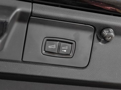 Used 2010 Porsche Panamera Turbo image 59