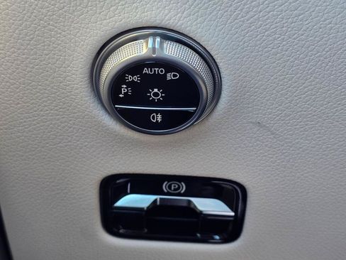 New 2026 Mercedes-Benz GLC 300 4MATIC image 37
