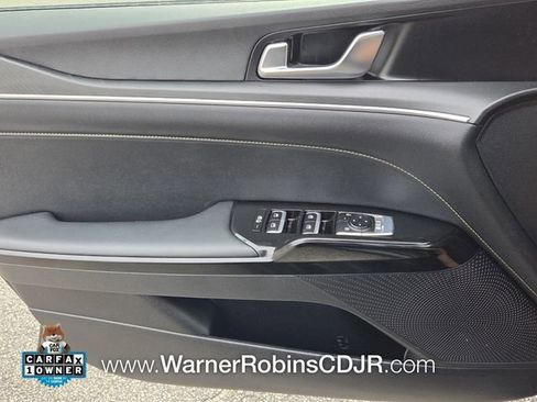 Used 2025 Kia K5 GT image 30