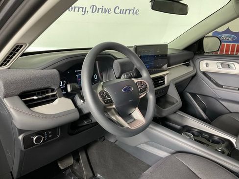 Certified 2026 Ford Explorer Active RWD image 13