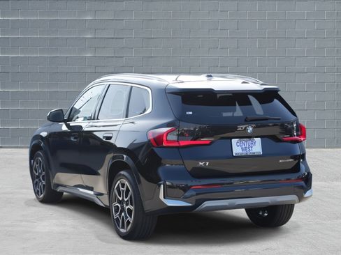 Used 2024 BMW X1 xDrive28i image 3