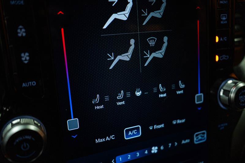 Used 2022 RAM 1500 Limited AWD/4WD image 18