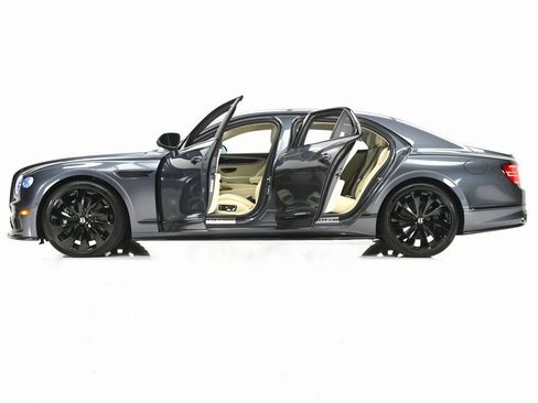 New 2026 Bentley Flying Spur Plug-In Hybrid AWD/4WD image 10