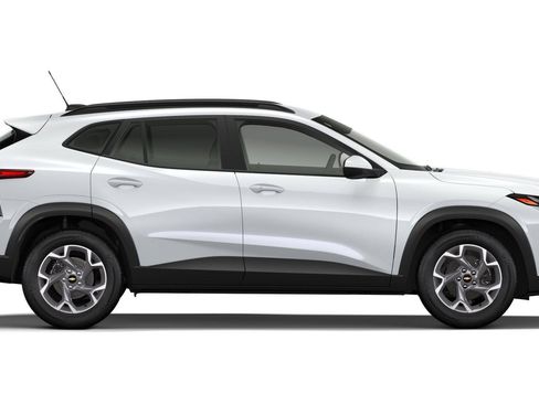 Used 2026 Chevrolet Trax LT w/ Driver Confidence Package FWD image 56