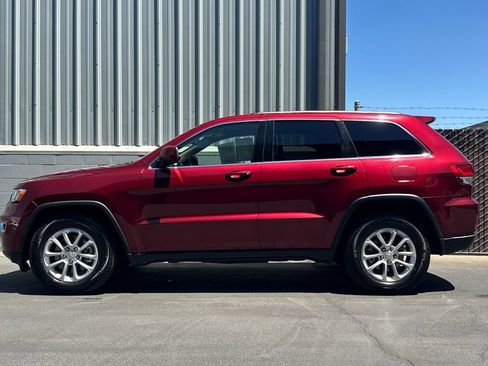 Used 2022 Jeep Grand Cherokee Laredo E RWD image 7