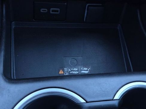 Used 2023 Chevrolet Tahoe High Country image 48