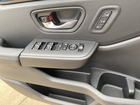 Used 2023 Honda Pilot Touring image 47