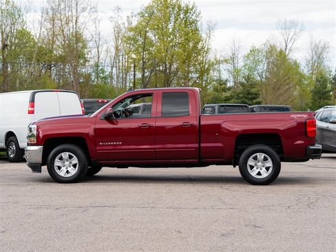 Used 2017 Chevrolet Silverado 1500 LT w/ All Star Edition AWD/4WD image 8