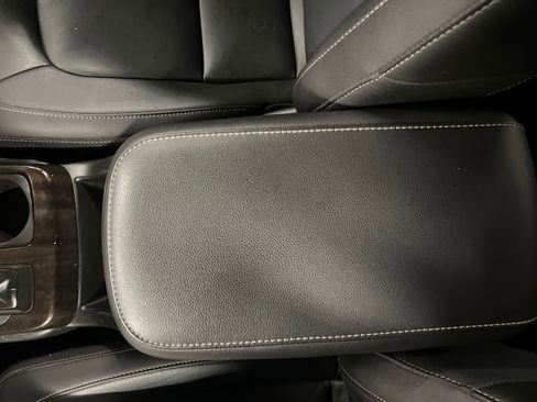 Certified 2018 GMC Canyon SLT w/ Trailering Package image 26