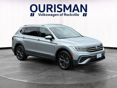 Used 2024 Volkswagen Tiguan SE