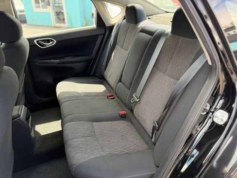 Used 2015 Nissan Sentra SV w/ Protection Package FWD image 9