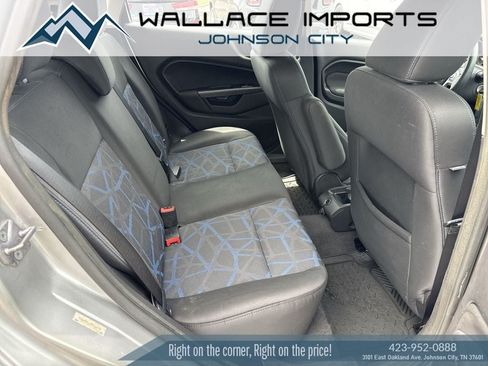 Used 2012 Ford Fiesta SES FWD image 38