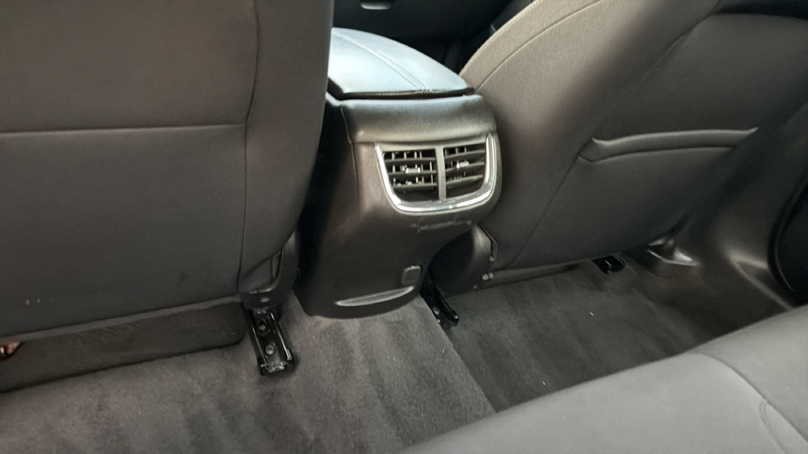 Used 2024 Chevrolet Malibu LT FWD image 25