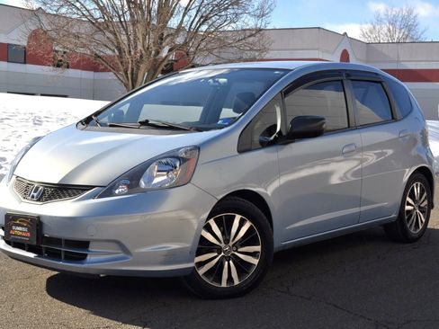 Used 2010 Honda Fit image 1