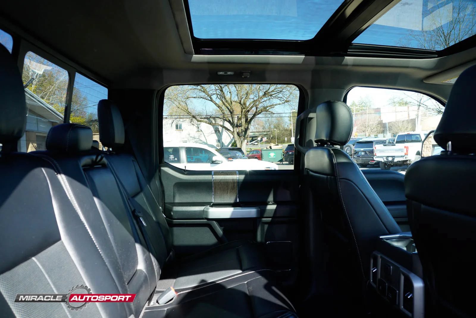 Used 2020 Ford F350 Lariat AWD/4WD image 39