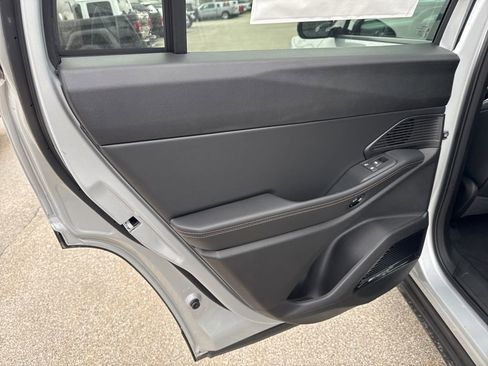 New 2026 Jeep Cherokee Overland image 28