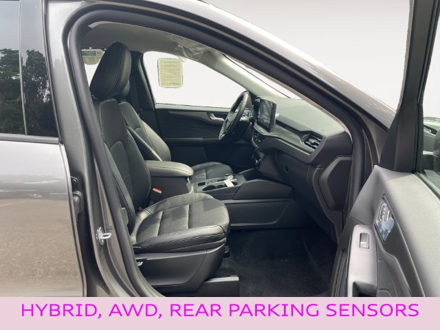 New 2024 Ford Escape SE FWD image 17