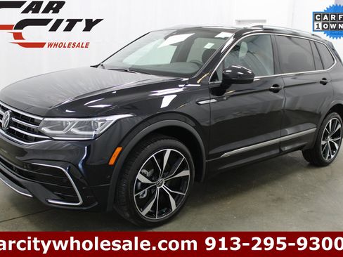 Used 2024 Volkswagen Tiguan SEL R-Line image 1