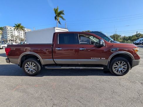 Used 2017 Nissan Titan Platinum Reserve image 18