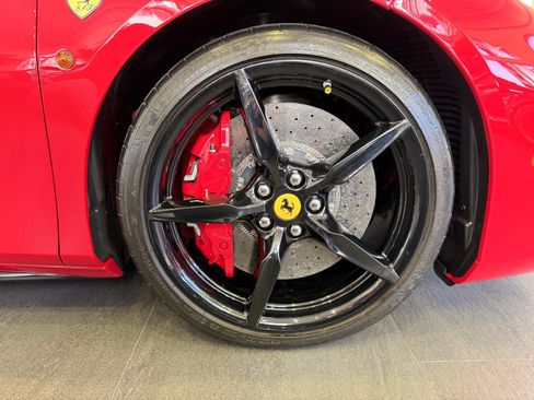 Used 2016 Ferrari 488 Spider image 22