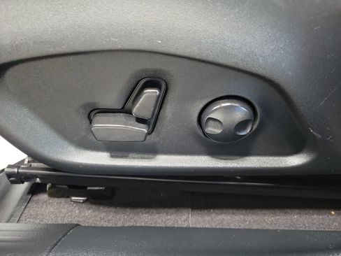 Certified 2023 Jeep Compass Latitude AWD/4WD image 31