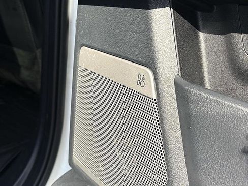 Used 2025 Ford F150 Lariat w/ Equipment Group 502A High AWD/4WD image 27