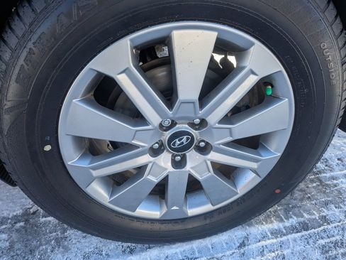 Used 2023 Hyundai Palisade SEL image 48