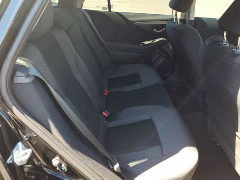 Used 2025 Subaru Outback Premium w/ Popular Package #1A image 20