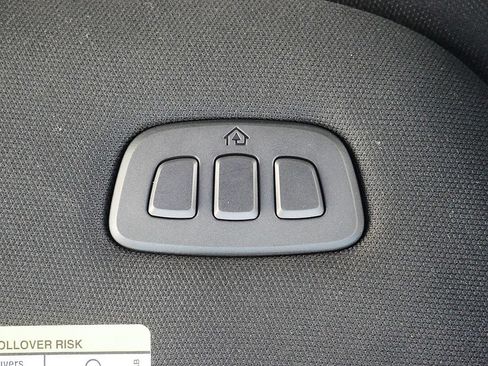 Used 2023 Ford F150 Lariat w/ Equipment Group 502A High AWD/4WD image 55