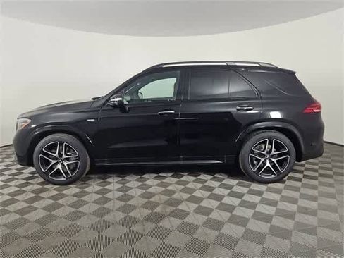 Used 2025 Mercedes-Benz GLE 53 AMG 4MATIC image 2