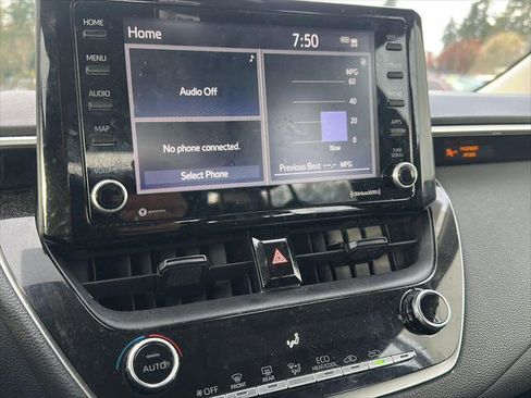 Certified 2022 Toyota Corolla LE w/ Carpet Mat Package (TMS) image 11