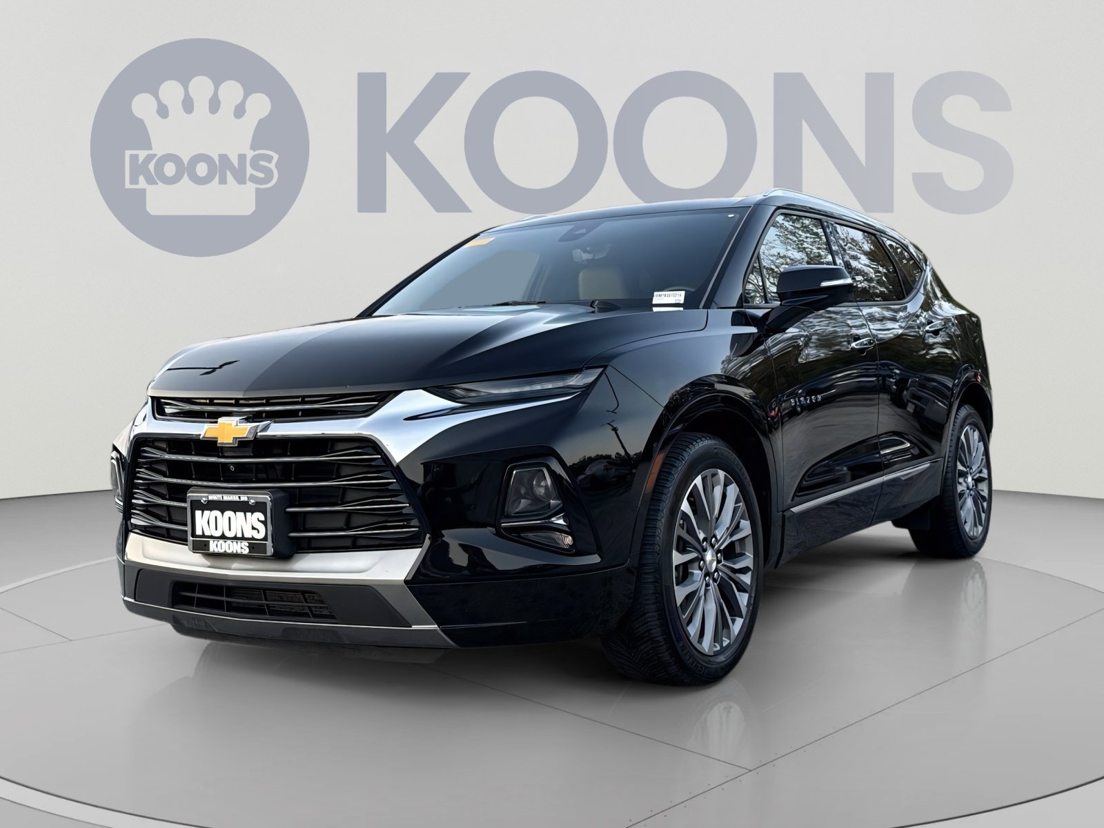 Used 2019 Chevrolet Blazer Premier w/ Driver Confidence II Package AWD/4WD image 1