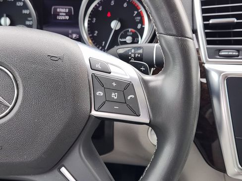 Used 2014 Mercedes-Benz ML 350 4MATIC image 29