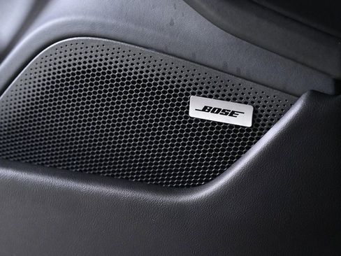 Certified 2022 Porsche Taycan 4 Cross Turismo image 21