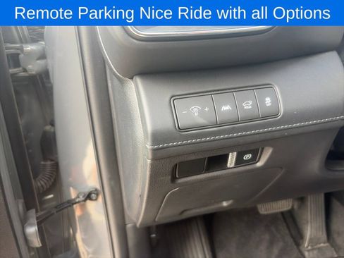 Used 2021 Hyundai Santa Fe Limited AWD/4WD image 32