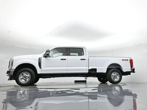 New 2026 Ford F350 XL w/ FX4 Off-Road Package AWD/4WD image 50
