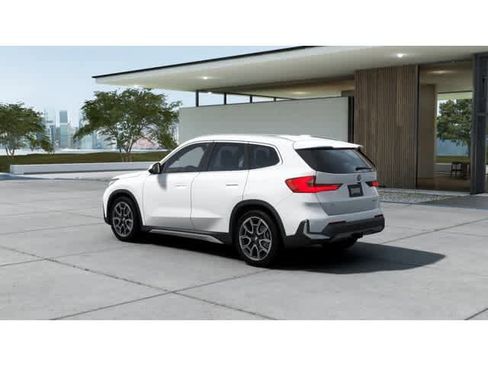 New 2025 BMW X1 xDrive28i w/ Convenience Package image 2