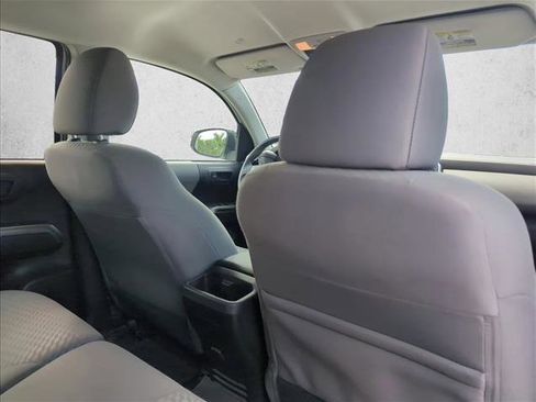 Used 2022 Toyota Tacoma SR5 image 19