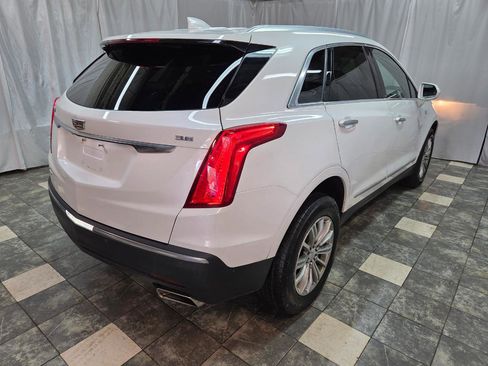 Used 2018 Cadillac XT5 Luxury w/ Driver Awareness Package AWD/4WD image 5