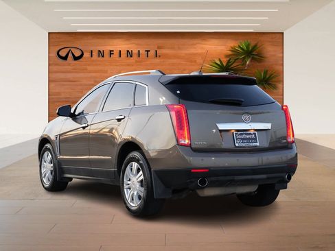 Used 2015 Cadillac SRX Luxury w/ Driver Awareness Package image 5