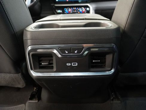 Used 2023 GMC Sierra 1500 Denali AWD/4WD image 31